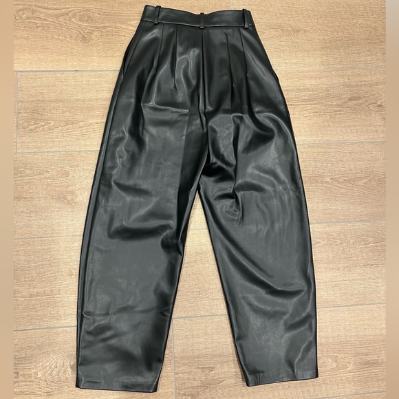 A.W.A.K.E. Mode Black Leather Pants - Picture 4 of 4